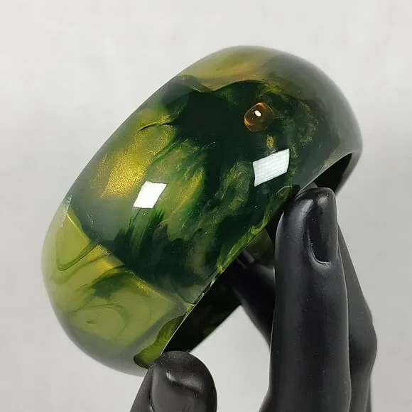 Wide Chunky Glossy Green Marbled Resin Bangle Fashion Statement Bracelet 9" - Picture 12 of 14